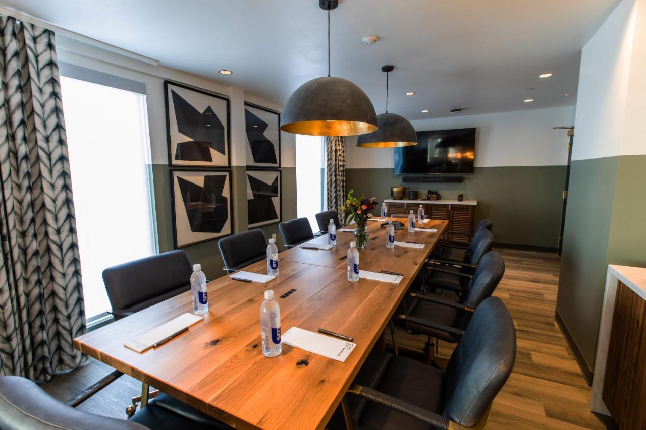Voco The Darwin - Atlanta Midtown By Ihg Hotel Exterior photo
