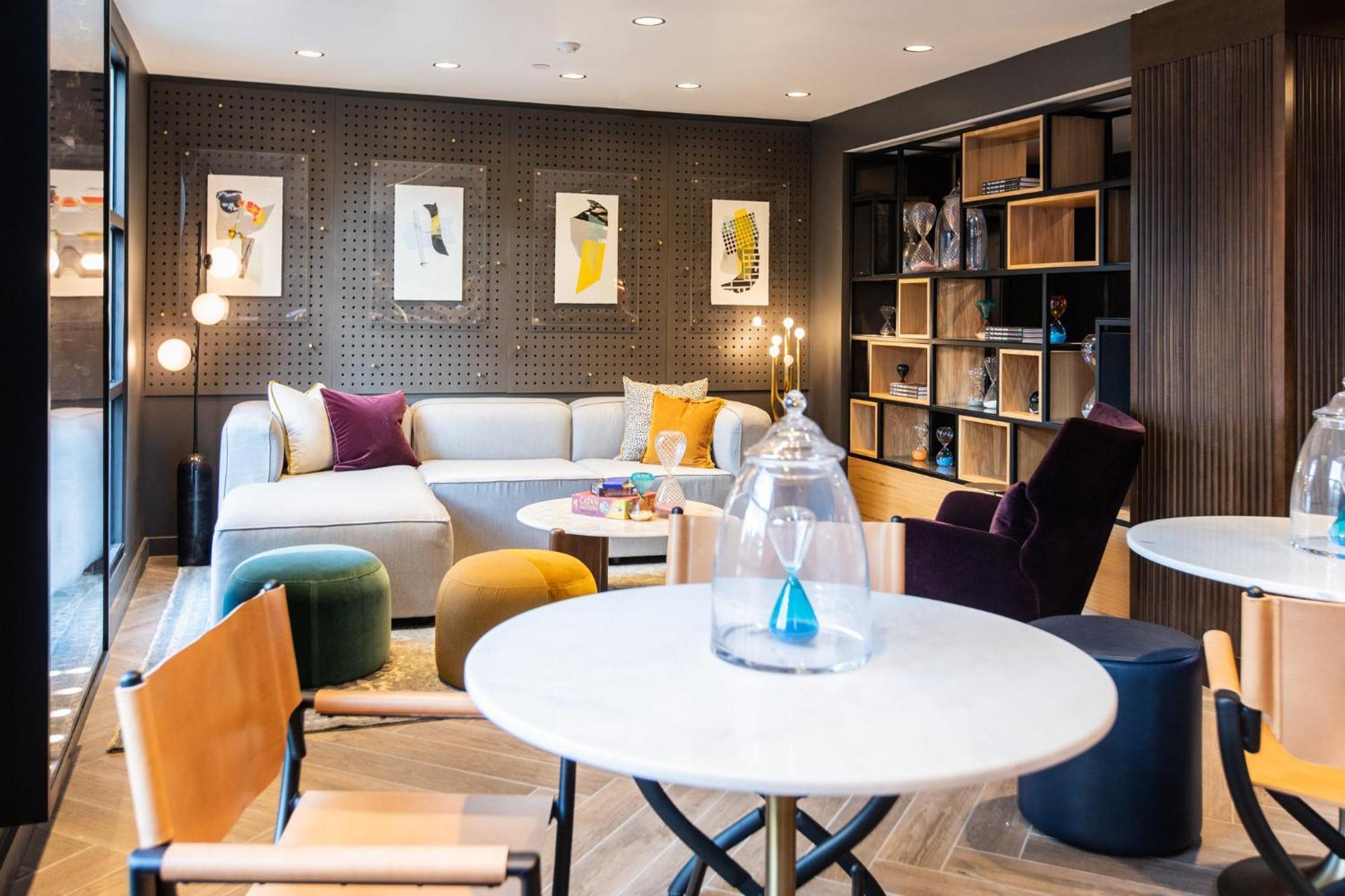 Voco The Darwin - Atlanta Midtown By Ihg Hotel Exterior photo