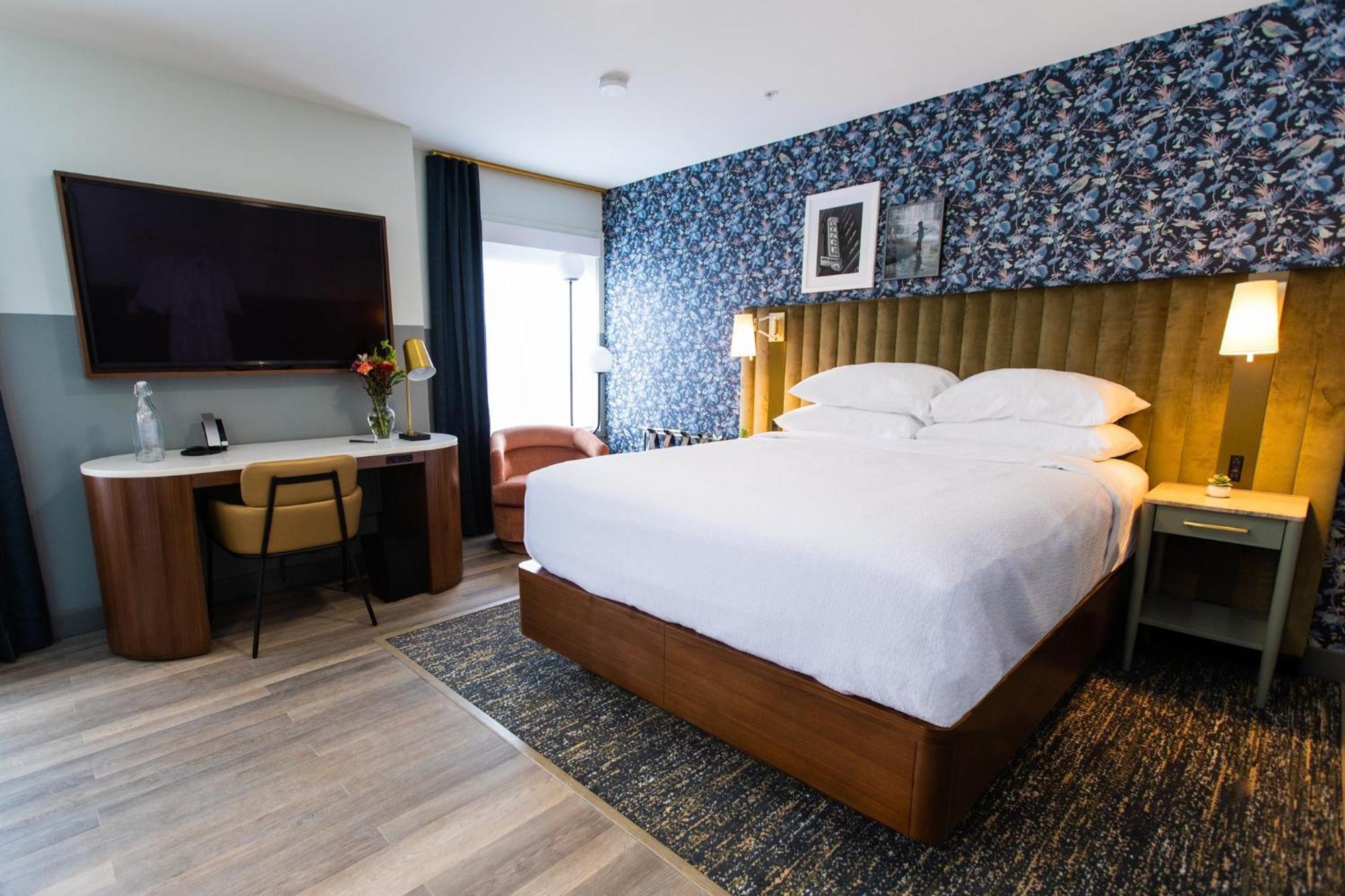 Voco The Darwin - Atlanta Midtown By Ihg Hotel Exterior photo