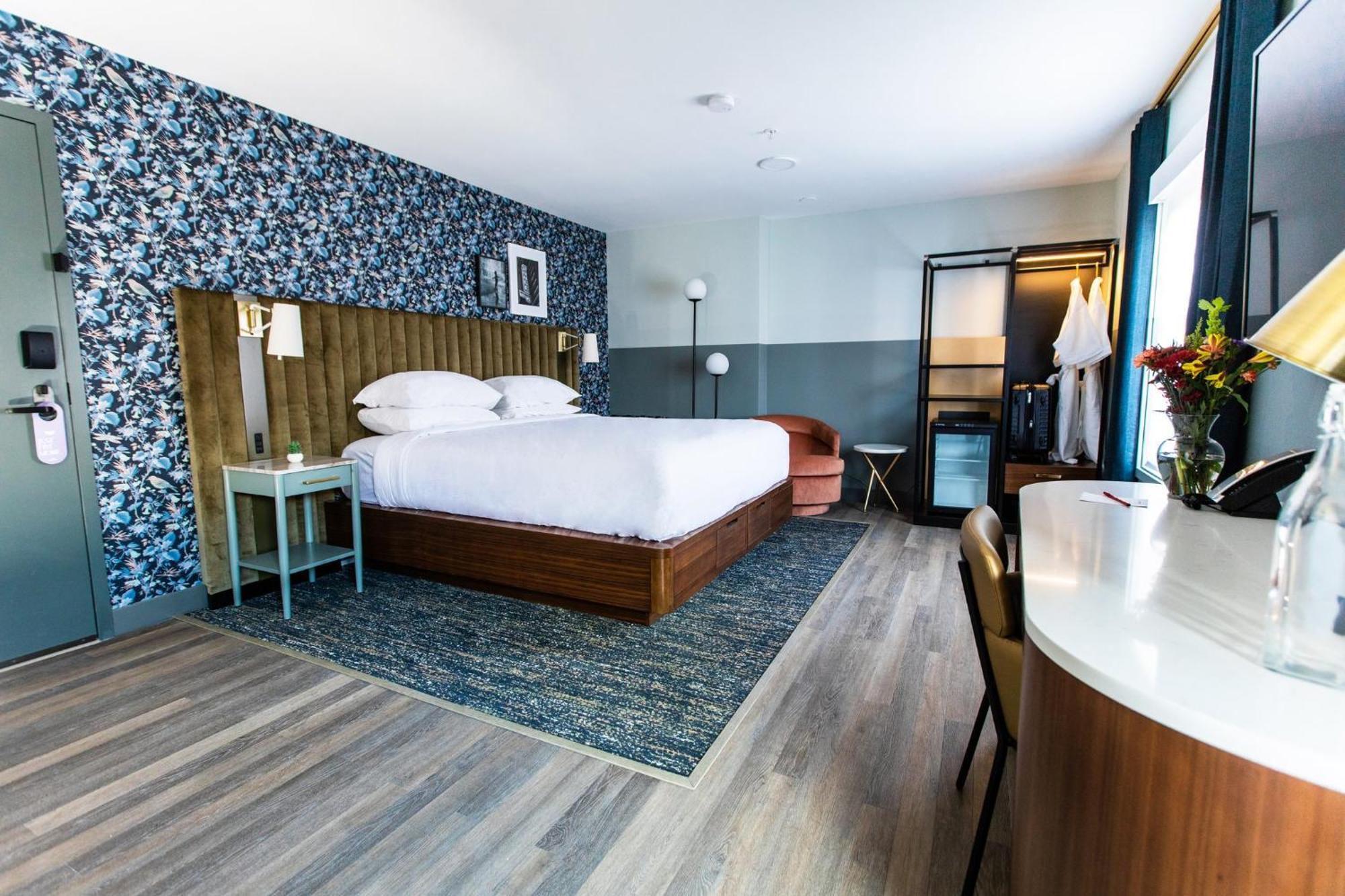Voco The Darwin - Atlanta Midtown By Ihg Hotel Exterior photo