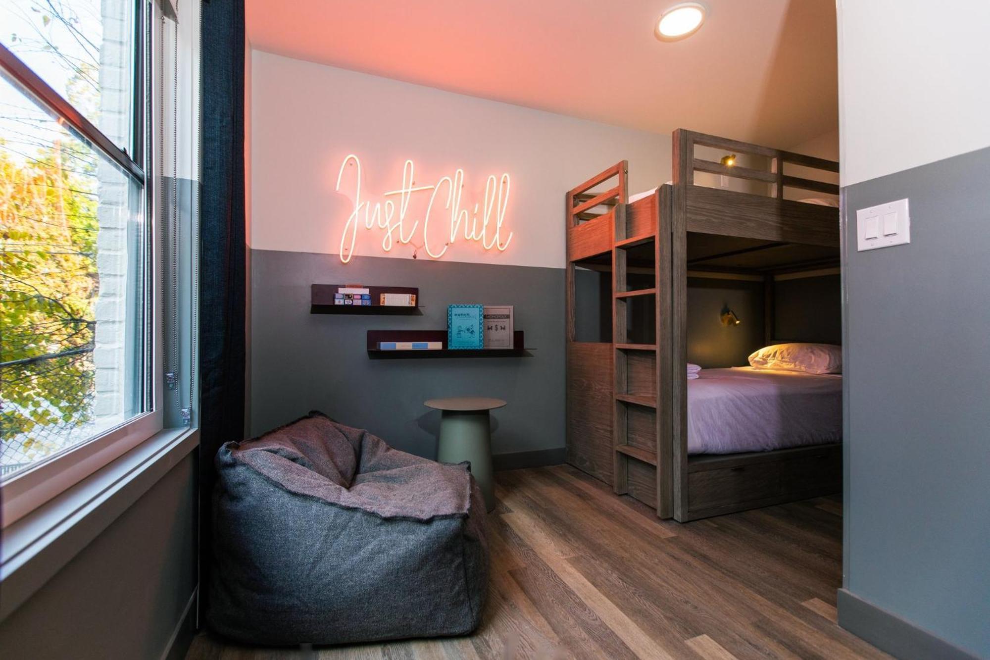 Voco The Darwin - Atlanta Midtown By Ihg Hotel Exterior photo